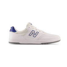 Load image into Gallery viewer, NEW BALANCE NUMERIC  425 - WHITE BLUE
