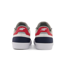 Load image into Gallery viewer, NEW BALANCE NUMERIC 272 NAVY / WHITE
